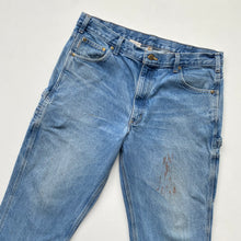 Load image into Gallery viewer, Distressed Carhartt Carpenter Jeans W38 L32