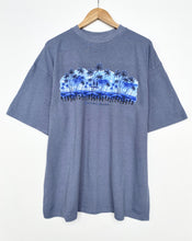 Load image into Gallery viewer, Hawaiian T-Shirt (XL)