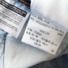 Load image into Gallery viewer, Levi’s 501 W32 L30