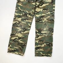 Load image into Gallery viewer, Women’s Dickies Cargos W26 L27