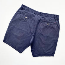 Load image into Gallery viewer, Tommy Hilfiger Shorts W36