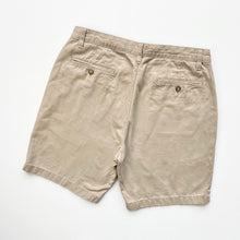 Load image into Gallery viewer, Nautica Shorts W33