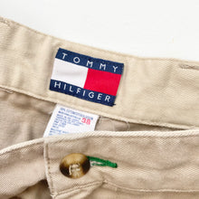 Load image into Gallery viewer, Tommy Hilfiger Shorts W38