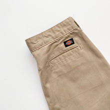 Load image into Gallery viewer, Dickies W26 L29
