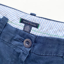 Load image into Gallery viewer, Tommy Hilfiger Shorts W38