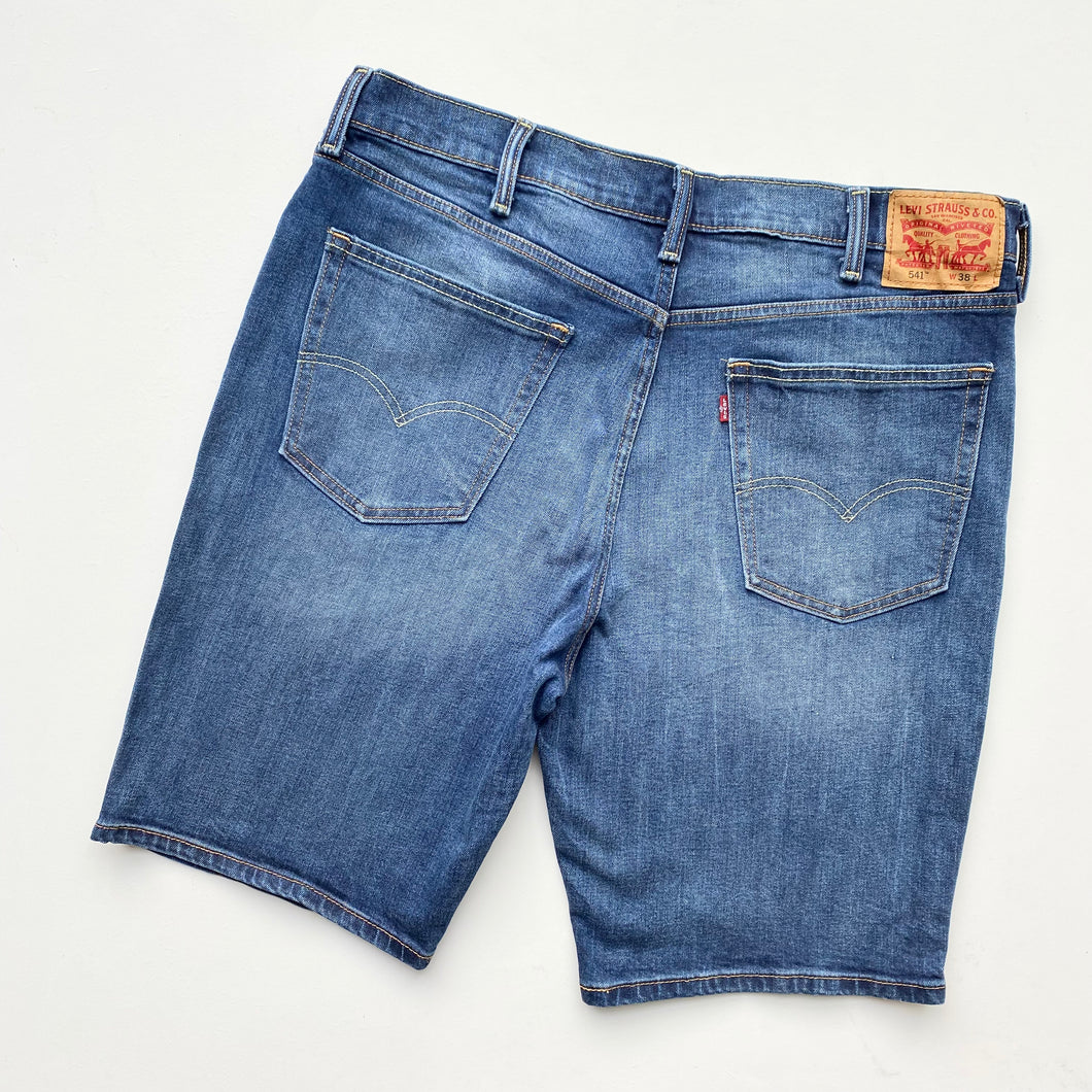 Levi’s 541 Shorts W38