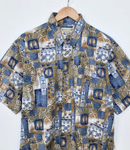 Load image into Gallery viewer, Crazy Print Shirt (L)