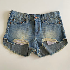 90s Levi’s high waisted shorts