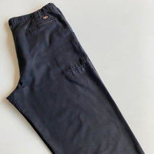 Load image into Gallery viewer, Dickies W40 L30