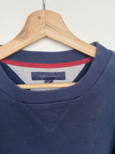 Load image into Gallery viewer, Tommy Hilfiger Sweatshirt (L)