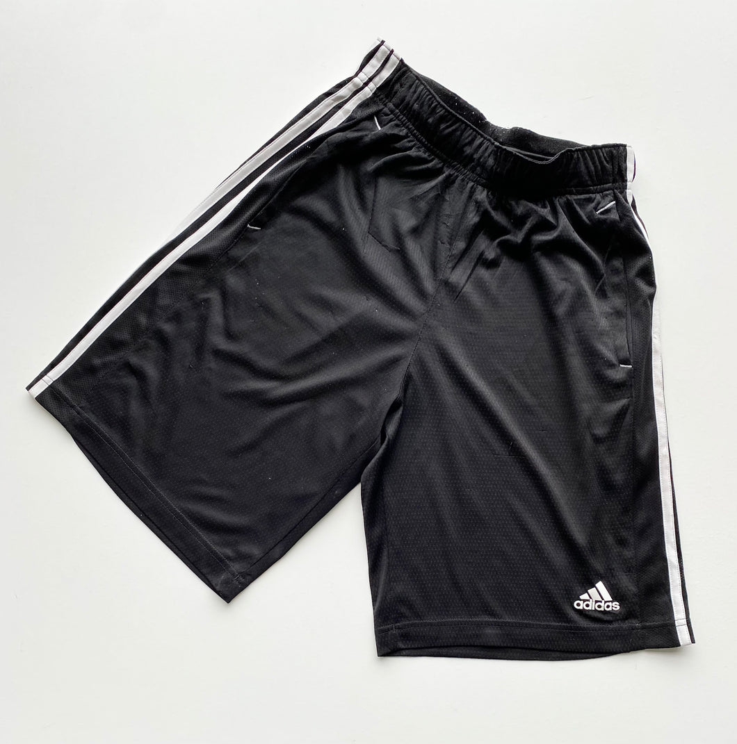 Adidas shorts (S)