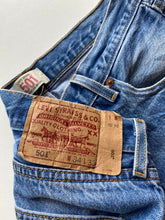 Load image into Gallery viewer, Levi’s 501 W34 L30