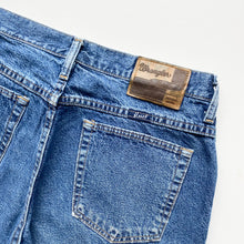 Load image into Gallery viewer, 90s Wrangler Denim Shorts W28