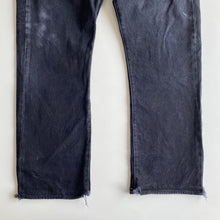 Load image into Gallery viewer, Levi’s 501 W38 L30