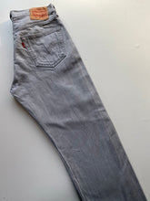 Load image into Gallery viewer, Levi’s 501 W34 L32