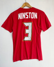 Load image into Gallery viewer, NFL Buccaneers t-shirt (M)