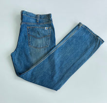 Load image into Gallery viewer, Carhartt Jeans W36 L32