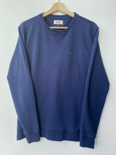 Load image into Gallery viewer, Tommy Hilfiger Sweatshirt (L)