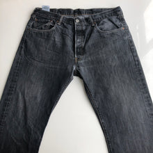 Load image into Gallery viewer, Levi’s 501 W38 L30