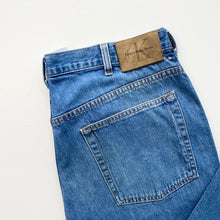 Load image into Gallery viewer, 90s Calvin Klein Jeans W36 L32