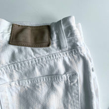 Load image into Gallery viewer, Tommy Hilfiger Jeans W29 L32