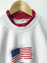 Load image into Gallery viewer, Printed ‘Flag’ sweatshirt (M)
