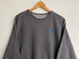 Nike sweatshirt (XL)