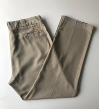 Load image into Gallery viewer, Dickies W38 L32