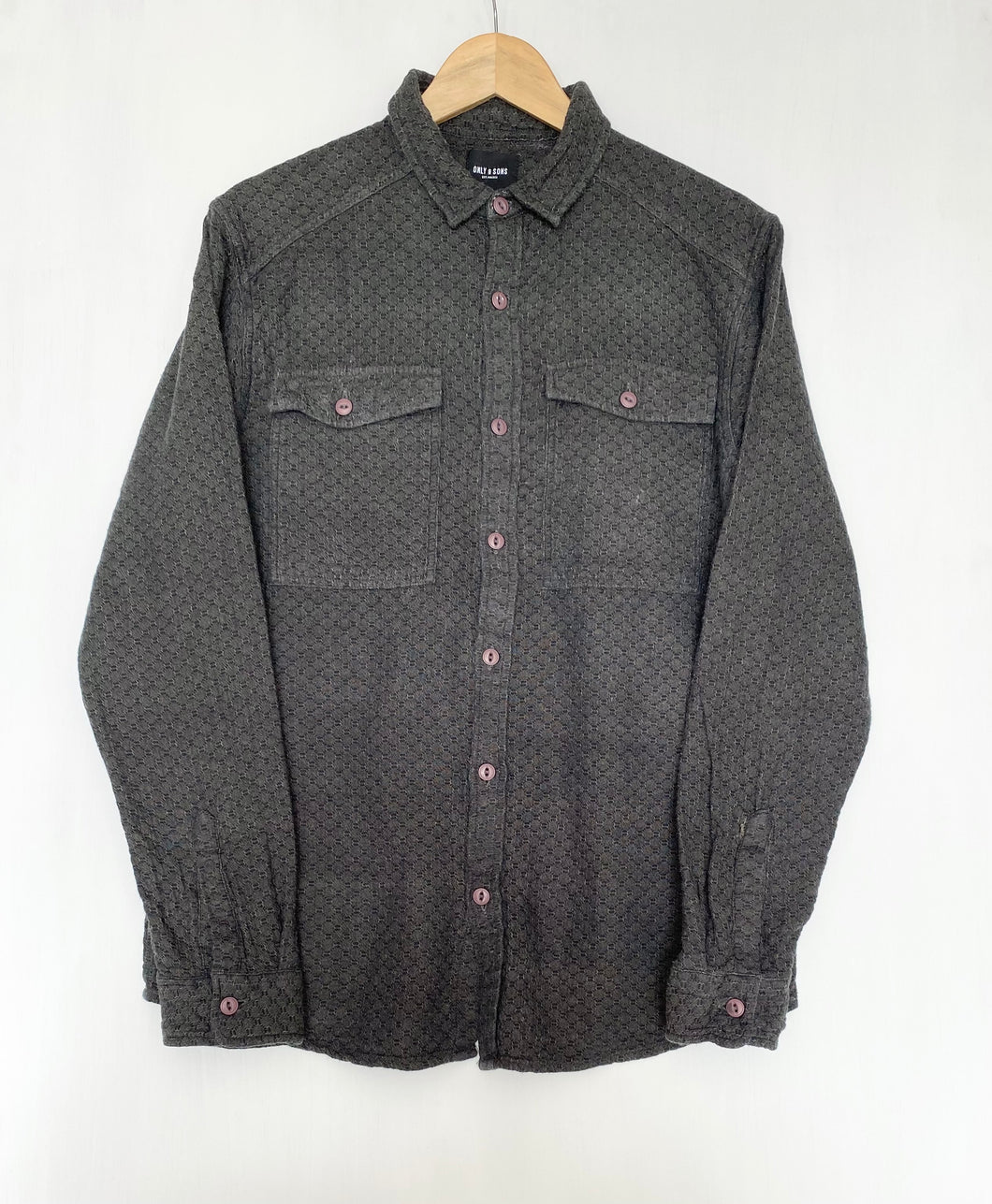 Flannel shirt (L)