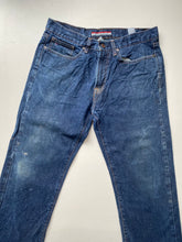 Load image into Gallery viewer, Tommy Hilfiger Jeans W32 L32