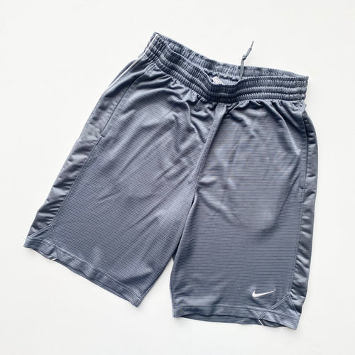 Nike Basketball Shorts (S)