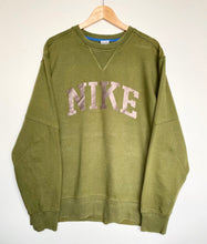 Load image into Gallery viewer, 00s Nike sweatshirt (XL)