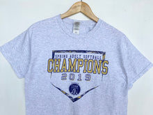 Load image into Gallery viewer, American College t-shirt (M)