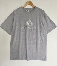 Load image into Gallery viewer, Adidas t-shirt (M)