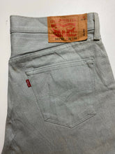 Load image into Gallery viewer, Levi’s 501 W36 L30