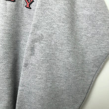 Load image into Gallery viewer, Disney sweatshirt (S)
