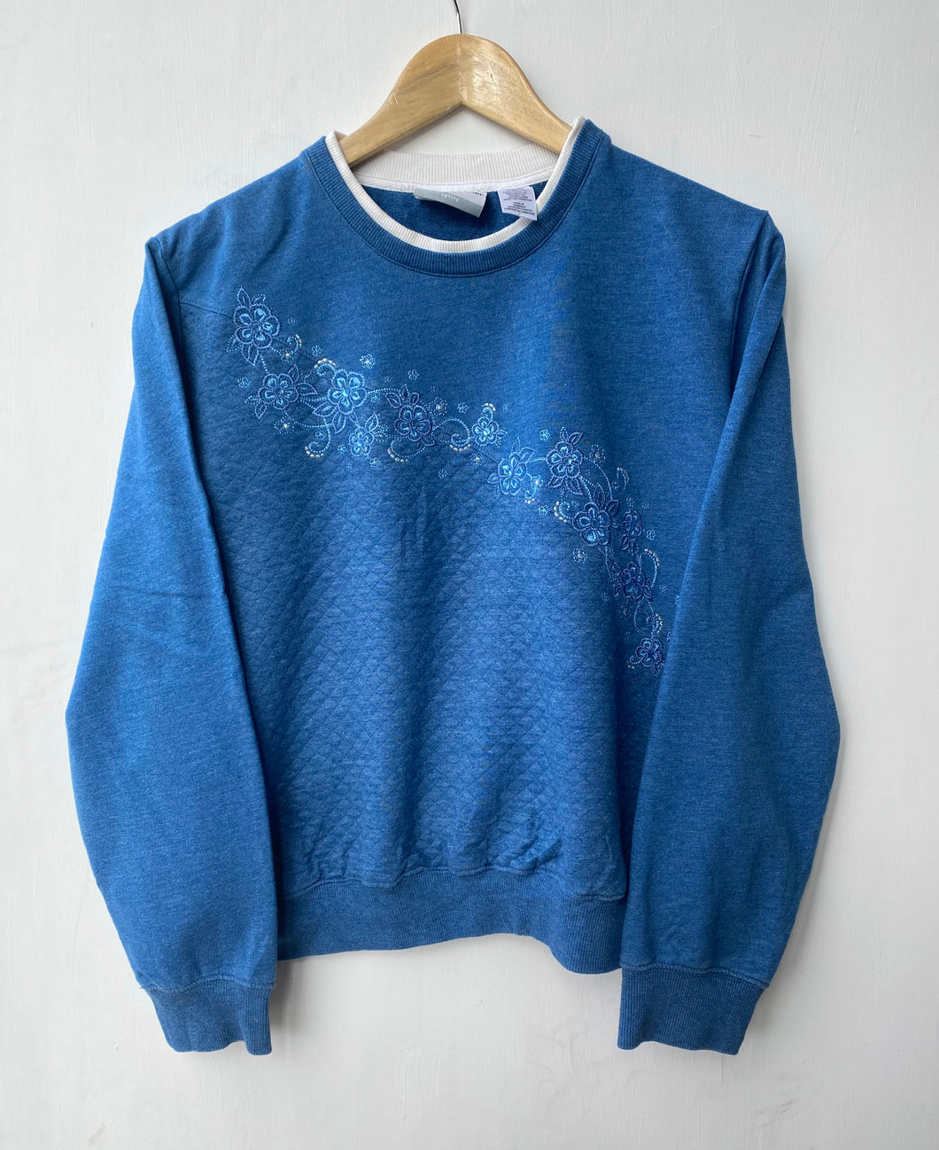 Embroidered ‘Floral’ sweatshirt (S)