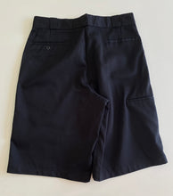 Load image into Gallery viewer, Dickies Shorts W34