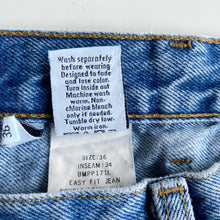 Load image into Gallery viewer, Calvin Klein Jeans W36 L34