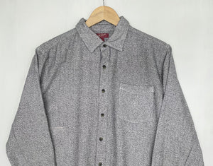 Flannel shirt (L)