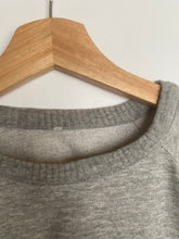 Load image into Gallery viewer, Disney sweatshirt (S)