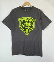 Load image into Gallery viewer, NFL Bear t-shirt (M)