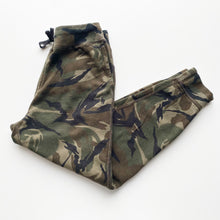 Load image into Gallery viewer, Ralph Lauren joggers Camo (M)