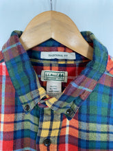 Load image into Gallery viewer, Flannel shirt (M)