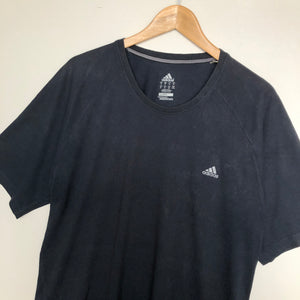Adidas t-shirt (XL)