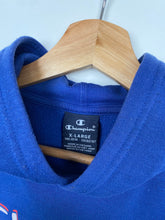 Load image into Gallery viewer, Champion hoodie (XS)