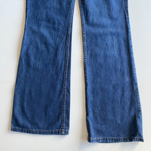 Load image into Gallery viewer, Levi’s Jeans W30 L32