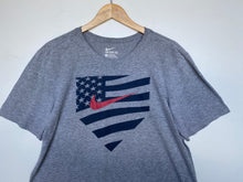 Load image into Gallery viewer, Nike t-shirt (L)