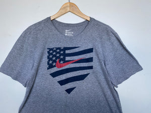 Nike t-shirt (L)