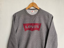 Load image into Gallery viewer, Levi’s sweatshirt (S)